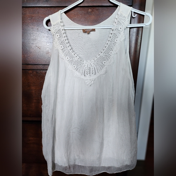 100% Italian silk sleeveless blouse - Picture 1 of 2